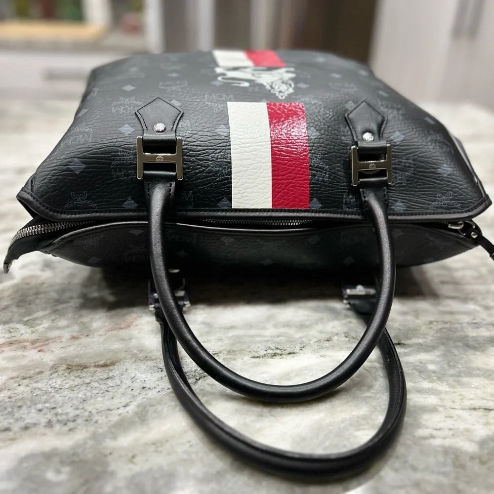 MCM Authentic Large Visetos Monogram Leather Lion Princess Tote Bag - Picture 3 of 9